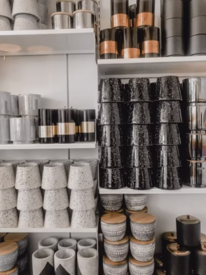 Assorted color close jar lot